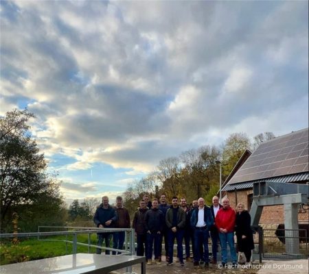 Das Projektteam an der Wassermühle Diemel